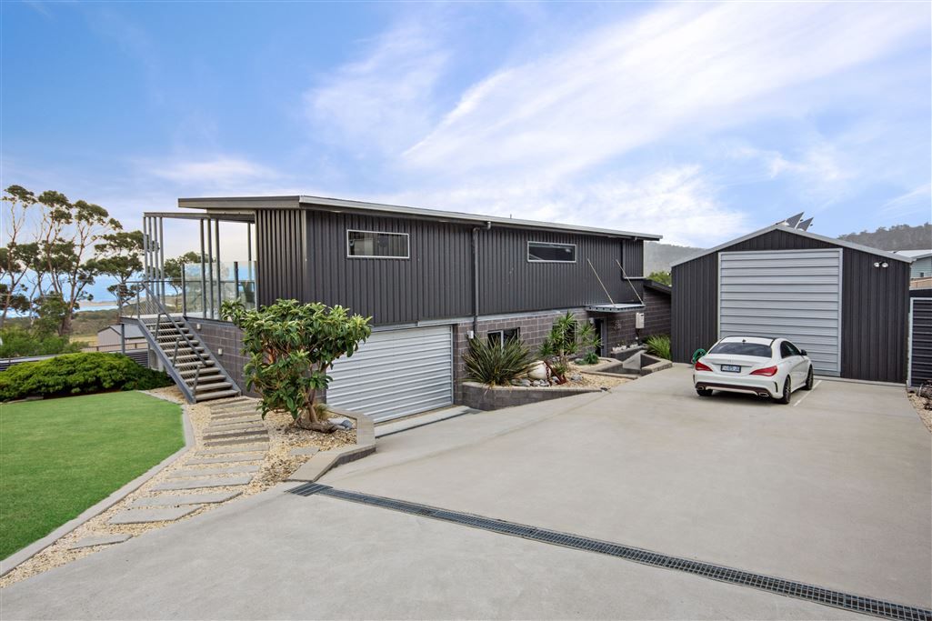 5 Diamond Waters Rise, Bicheno TAS 7215, Image 0