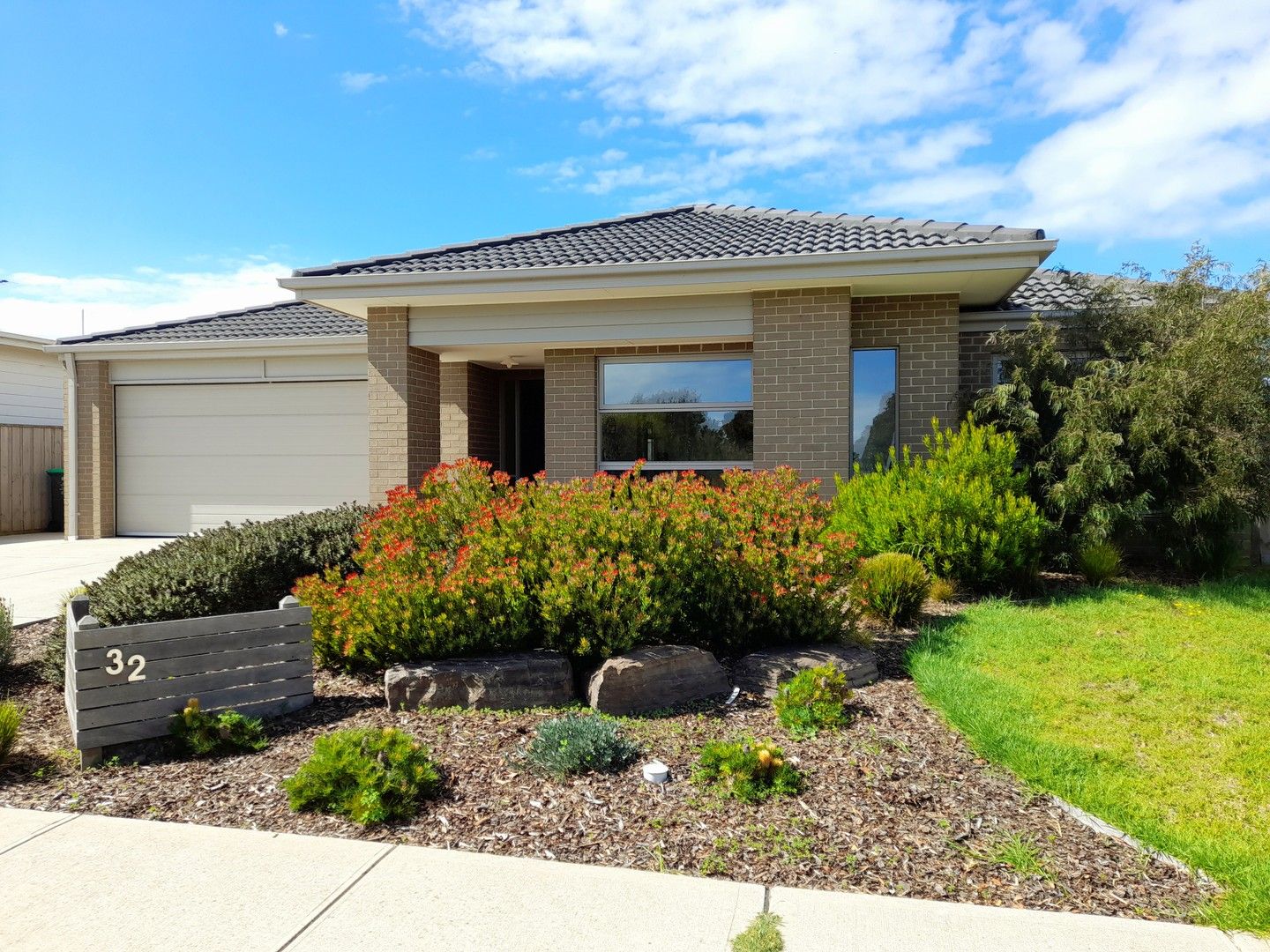 4 bedrooms House in 32 Grampian Boulevard COWES VIC, 3922