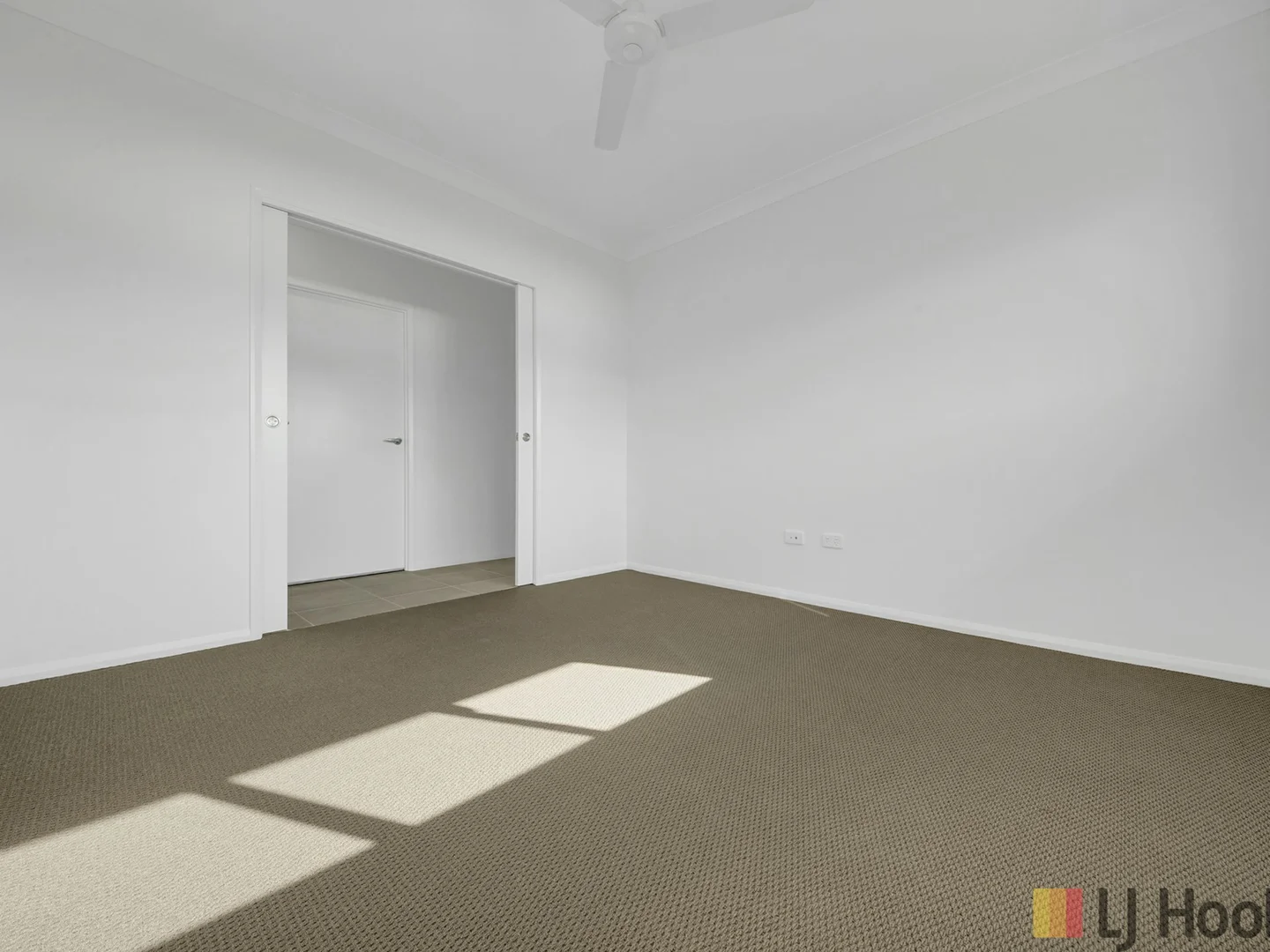 Additional image 5 of 4 Lenthall Street, Boyne Island QLD 4680