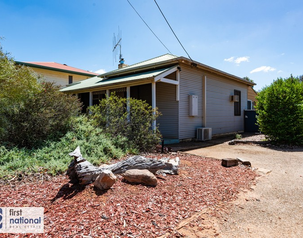 14 Fifth Street, Quorn SA 5433