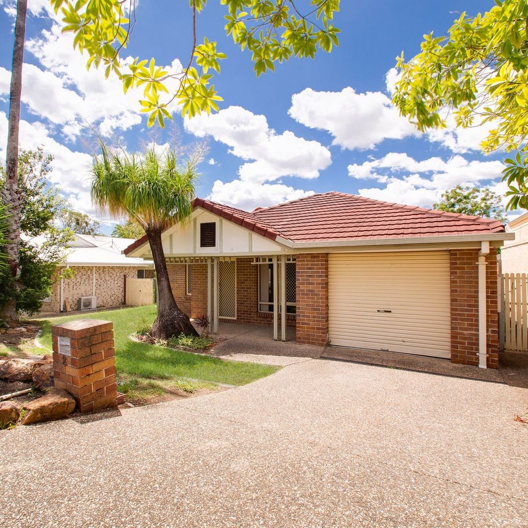 8 Willowtree Drive, Flinders View QLD 4305