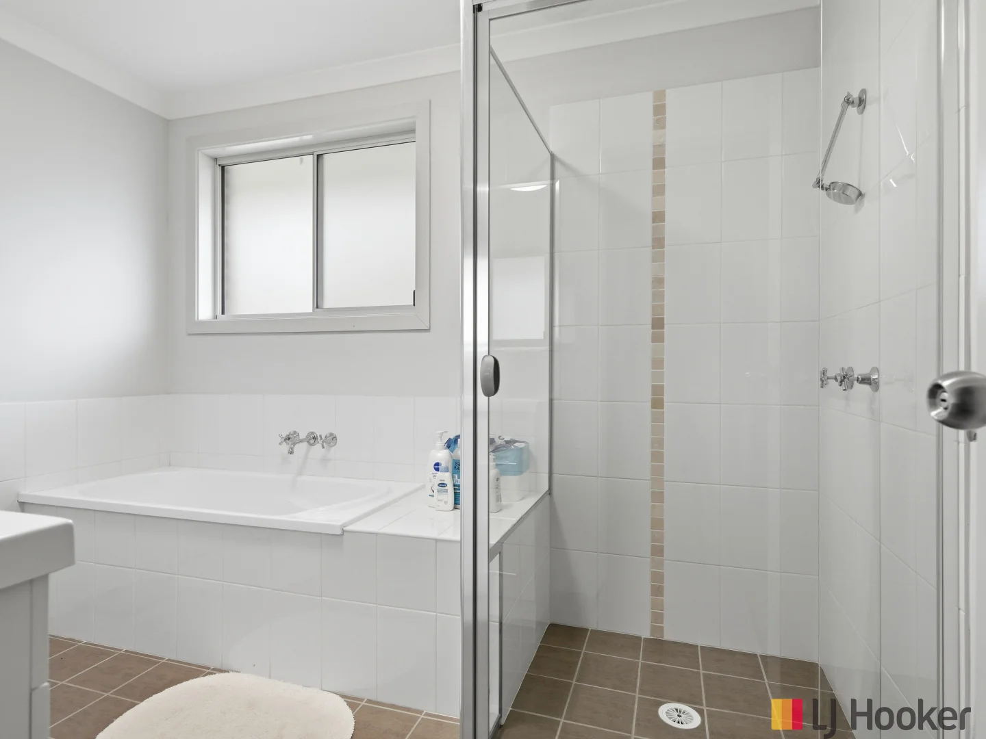 Additional image 12 of 101 & 101A Edward Road, Batehaven NSW 2536