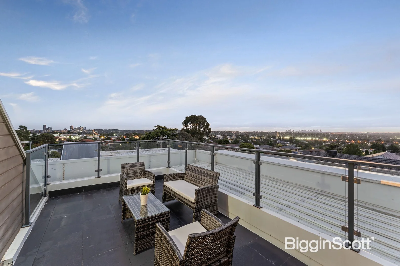 Additional image 12 of 2/32 Rathmullen Quadrant, Doncaster VIC 3108