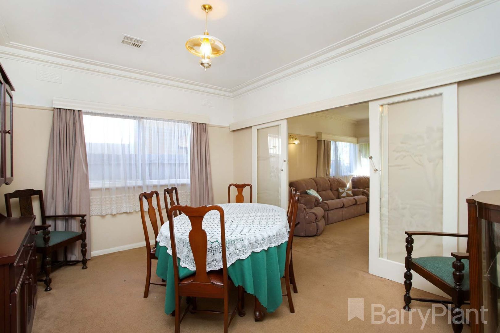 9 Snowden Street, Sunshine VIC 3020, Image 2