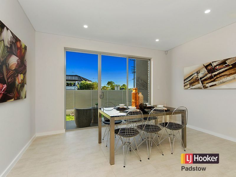 122 Gibson Avenue, Padstow NSW 2211, Image 2