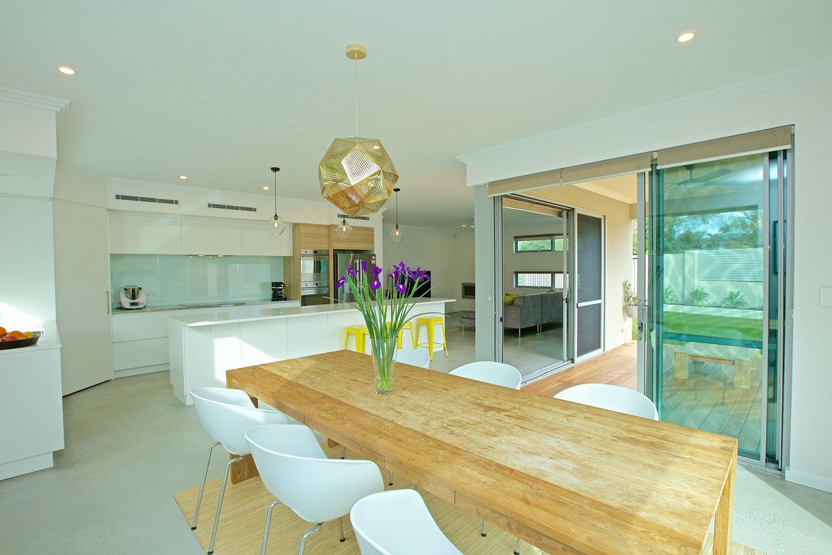 5 bedrooms House in 26 Laurel Road WOODLANDS WA, 6018