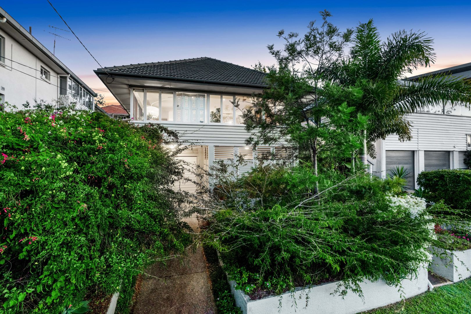 22 Benalla Street, Manly QLD 4179, Image 2