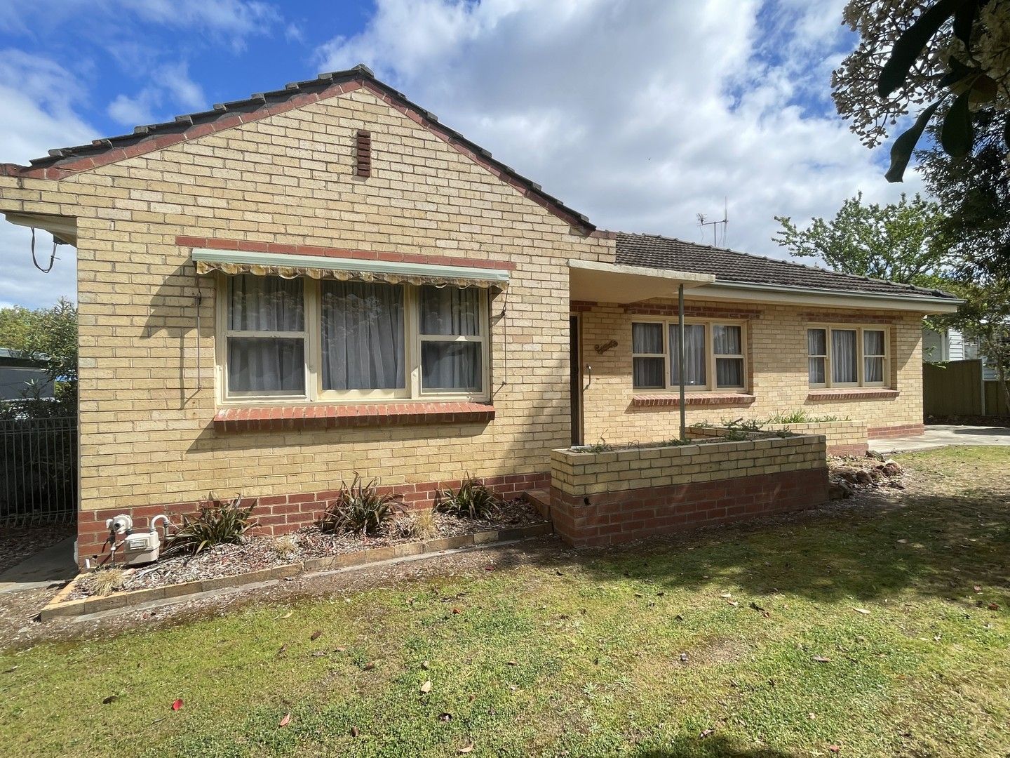 3 bedrooms House in 144 Panton Street GOLDEN SQUARE VIC, 3555