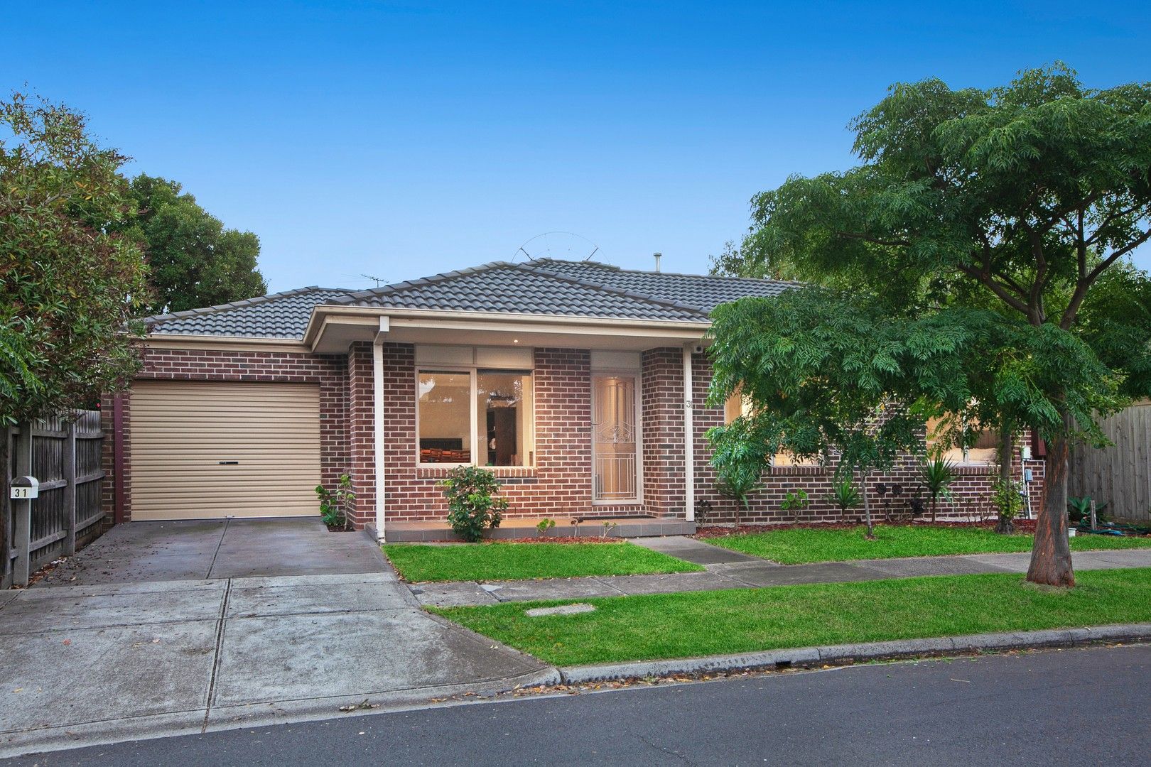 31 Thomas Street, Airport West VIC 3042, Image 0