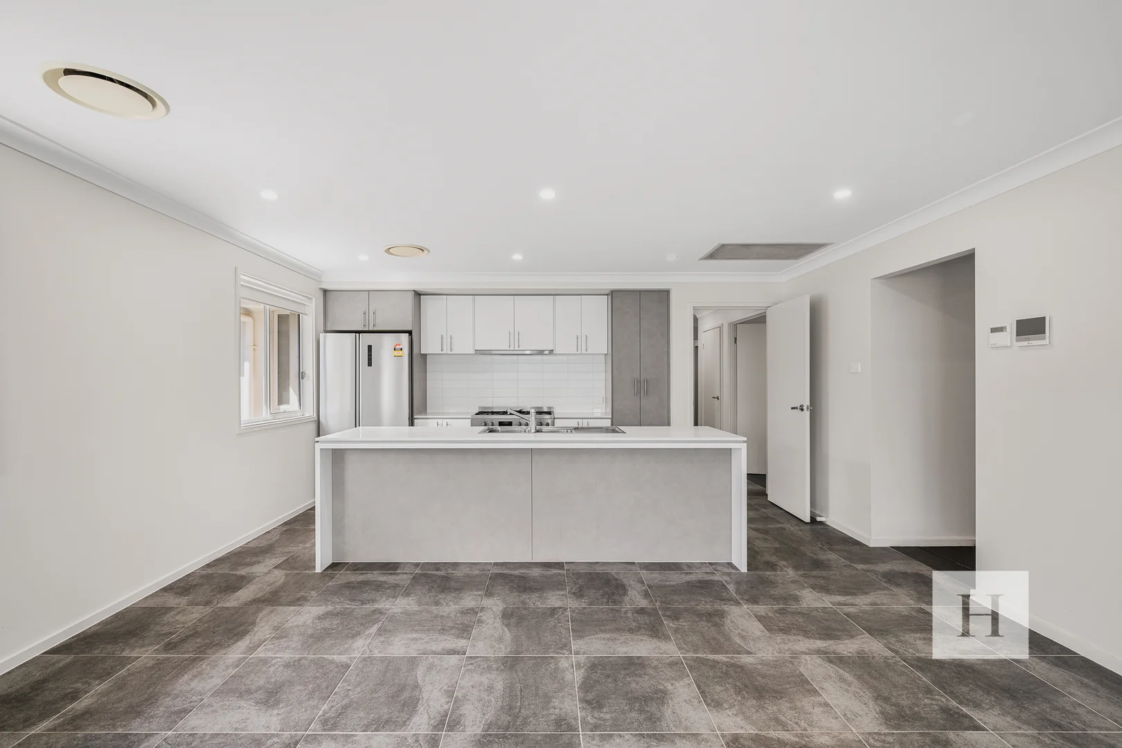 Additional image 4 of 23 Jasper Ave, Hamlyn Terrace NSW 2259