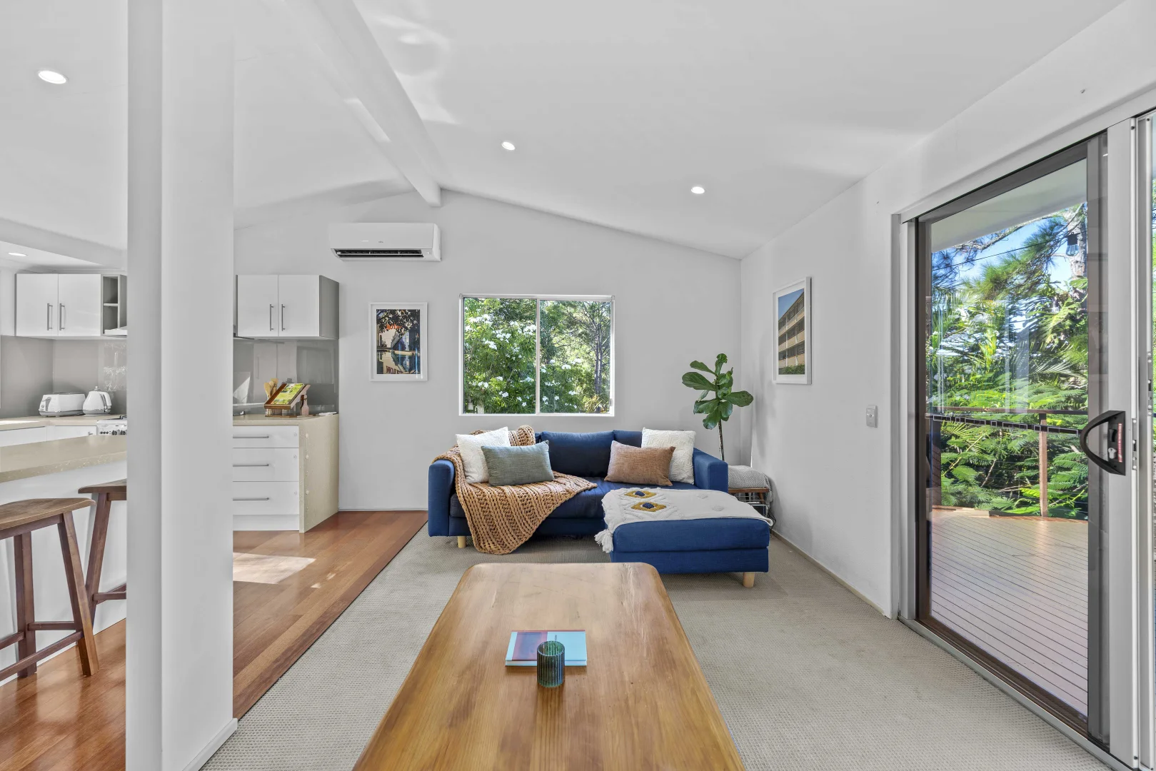 Additional image 5 of 11 Chidlow Court, Elanora QLD 4221