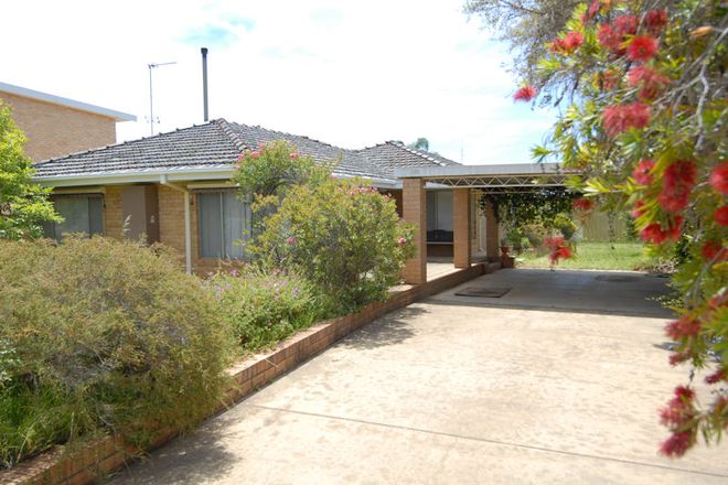 Picture of 377 VICTORIA STREET, DENILIQUIN NSW 2710