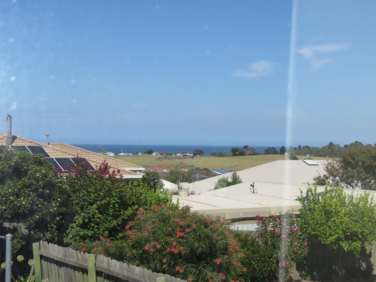 146 Thorpes Lane, Lakes Entrance VIC 3909, Image 2