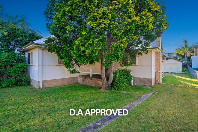 Picture of 23 Tomaree Road, SHOAL BAY NSW 2315