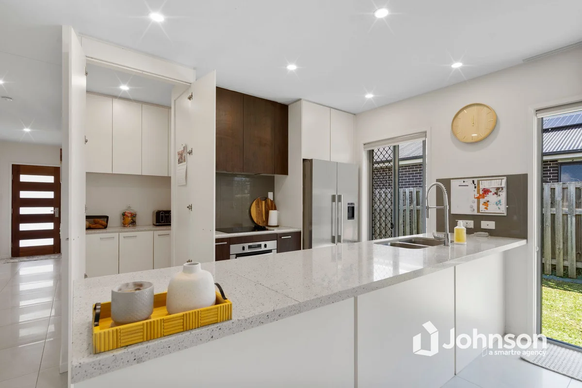 Additional image 8 of 6 Mapleton Crescent, Capalaba QLD 4157