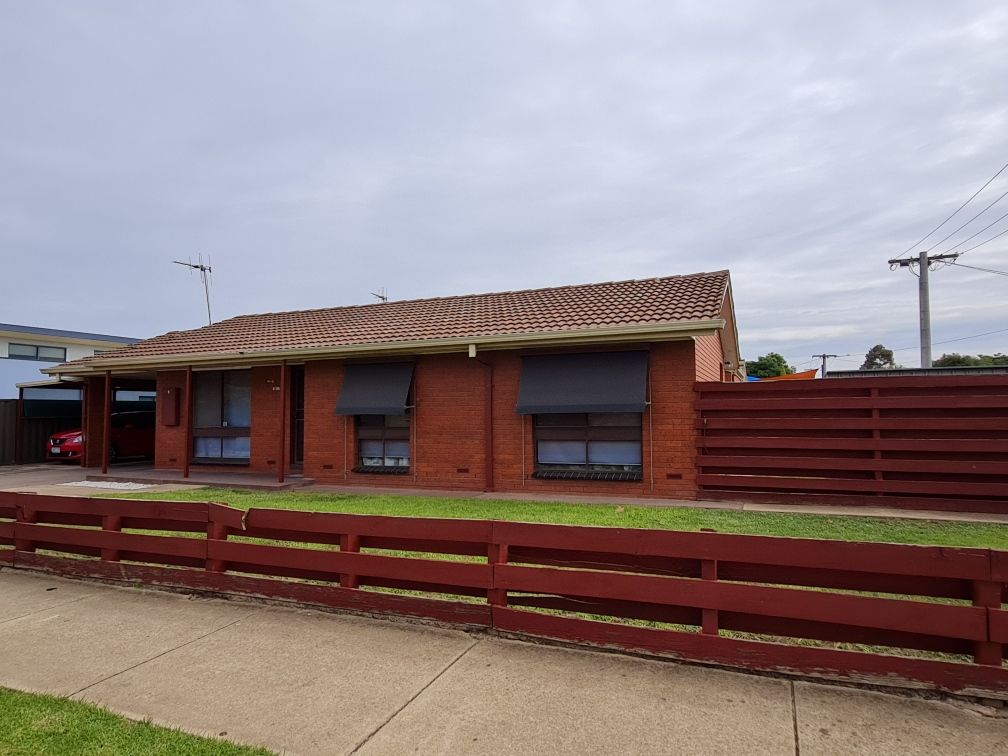 2 bedrooms Townhouse in 1/40 Harold Street SHEPPARTON VIC, 3630
