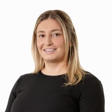 Anna Skapetis, Property manager