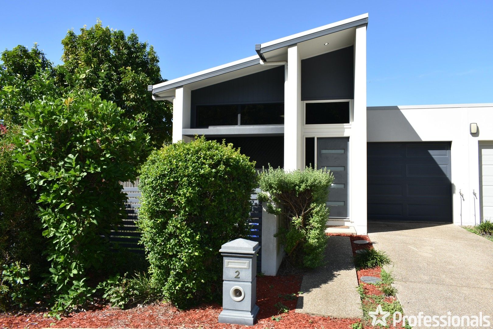 2 Banyan Street, Andergrove QLD 4740, Image 0