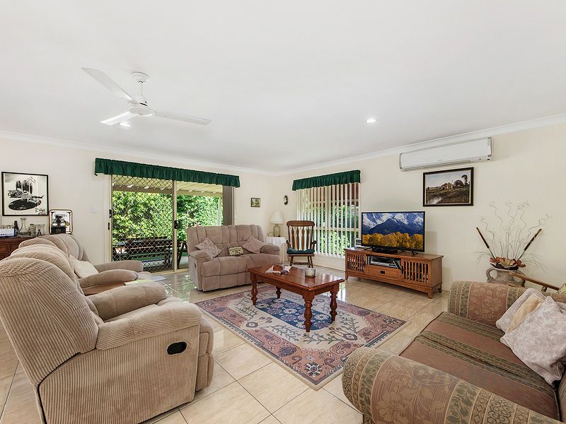 16 Pepperina Court, Ormeau QLD 4208, Image 2