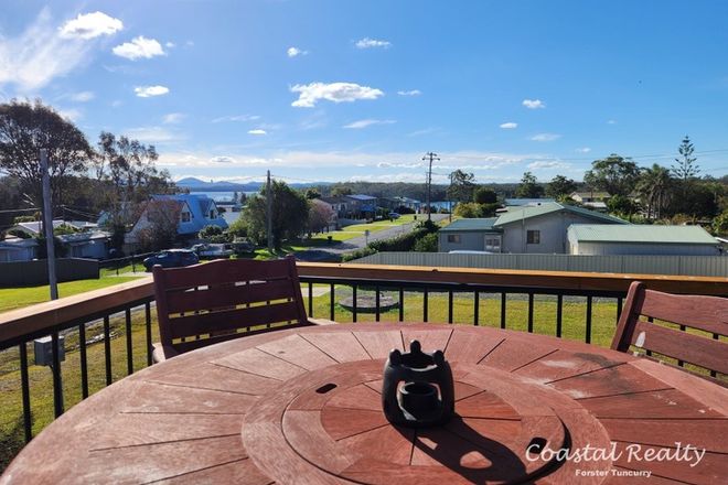 Picture of 28 Moorooba Road, COOMBA PARK NSW 2428