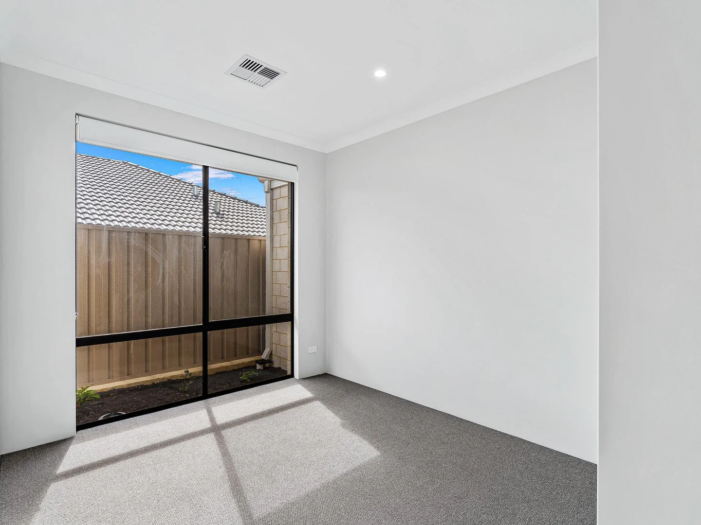 Additional image 10 of 73 Majorelle Way, Karnup WA 6176