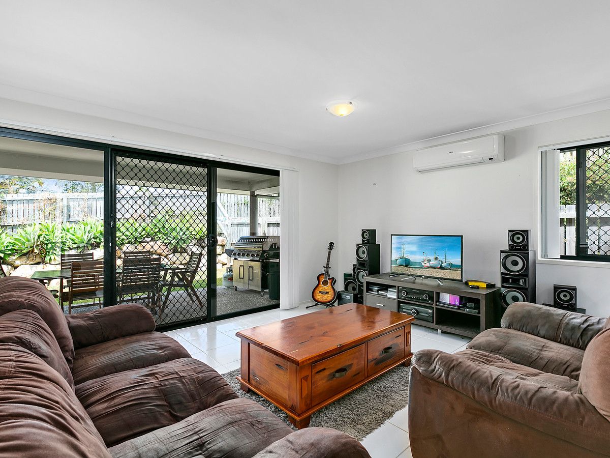 32 Rise Circuit, Pacific Pines QLD 4211, Image 1