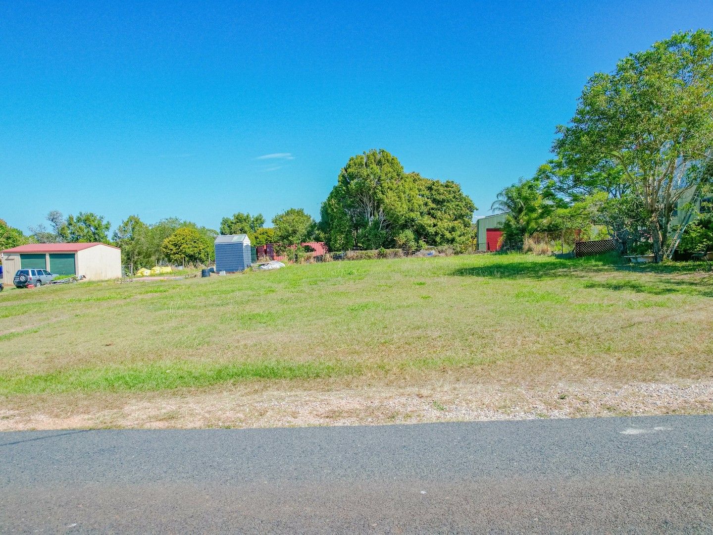 Vacant land in 10 HIGHLAND STREET, RUSSELL ISLAND QLD, 4184