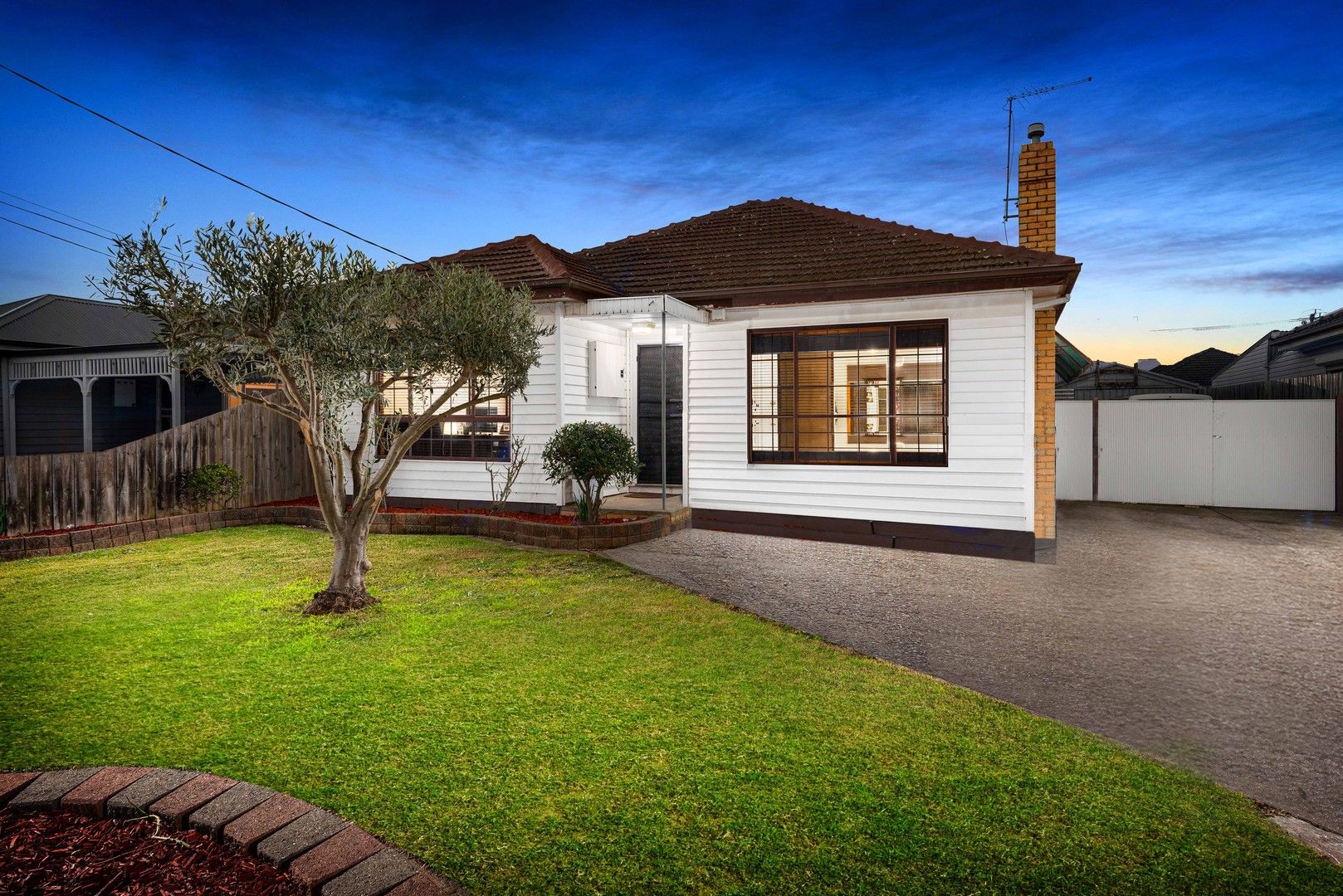 64 Lloyd Avenue, Reservoir VIC 3073, Image 0