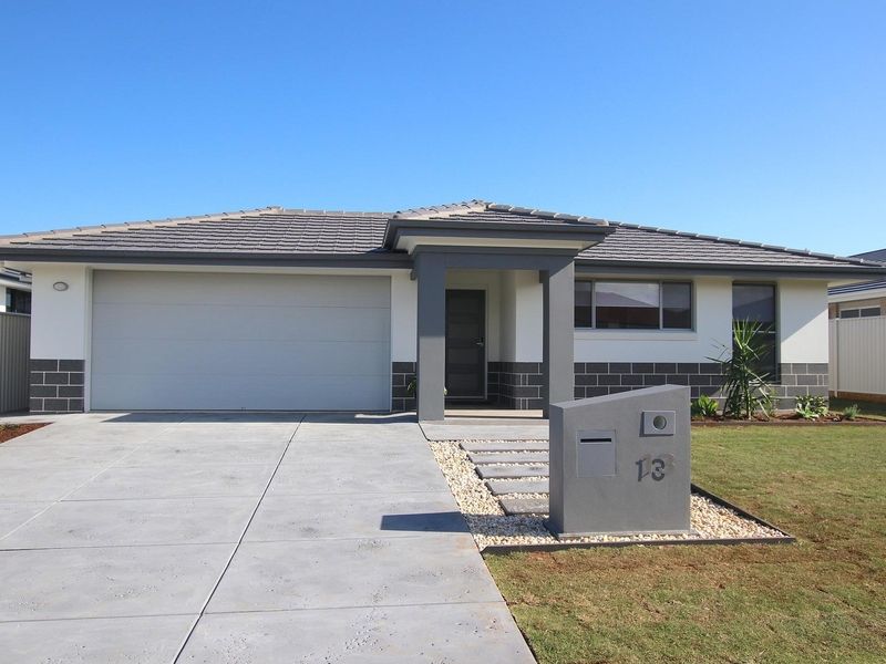 4 bedrooms House in 13 Gardenia St BALLINA NSW, 2478