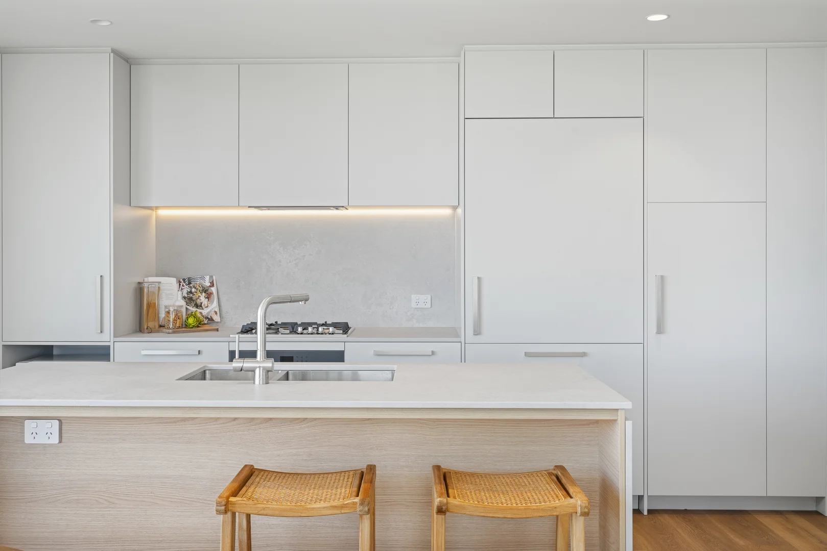 Additional image 13 of 607/4 Miles Street, Kirra QLD 4225