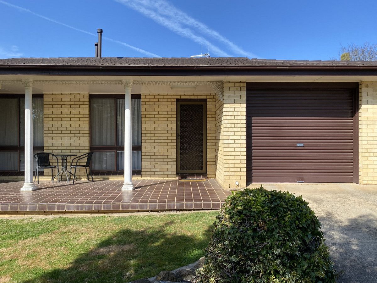 2 bedrooms Duplex in 2/6 Mullen Street GOULBURN NSW, 2580