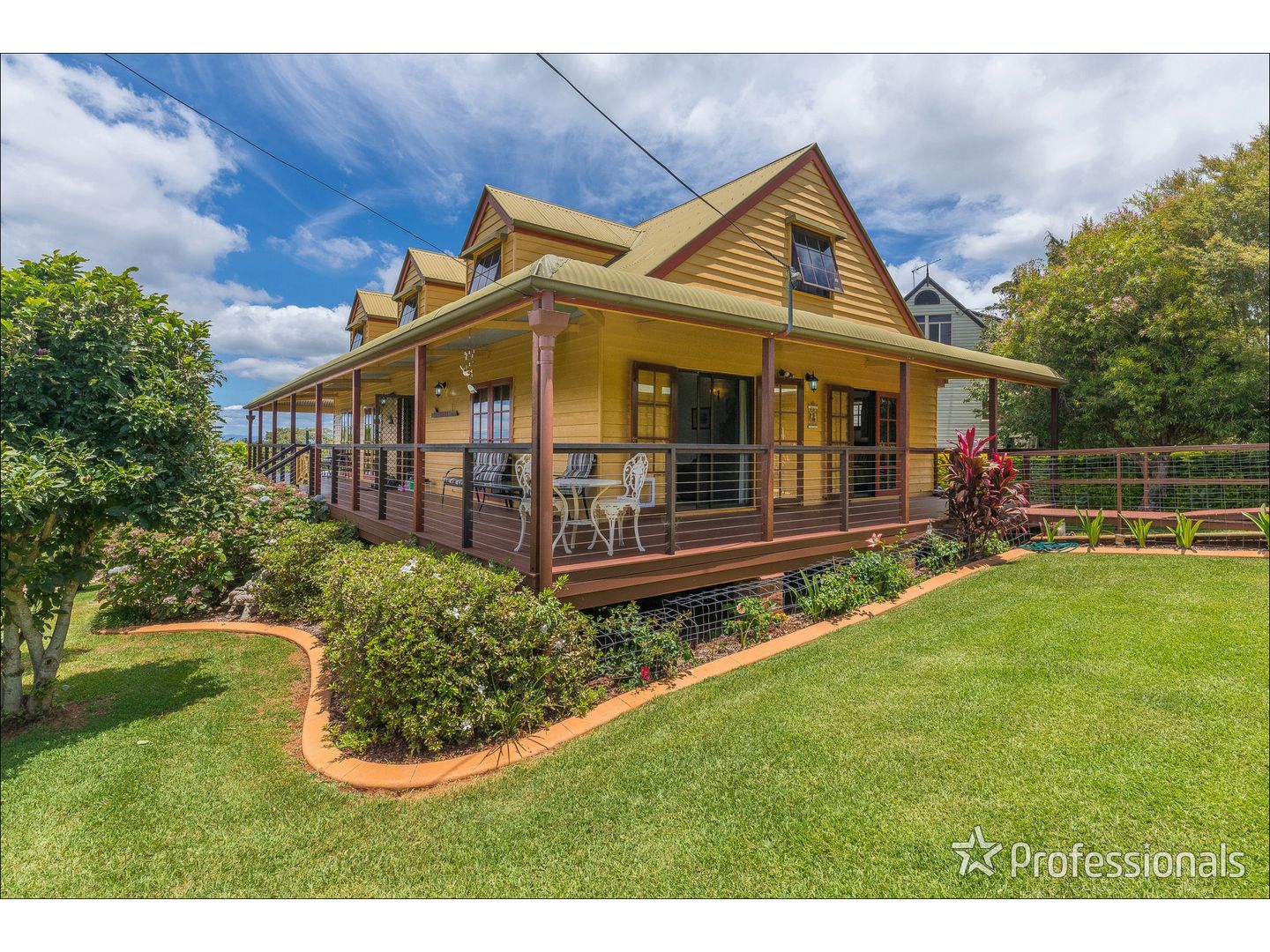 1-5 Lookout Parade, Tamborine Mountain QLD 4272, Image 1