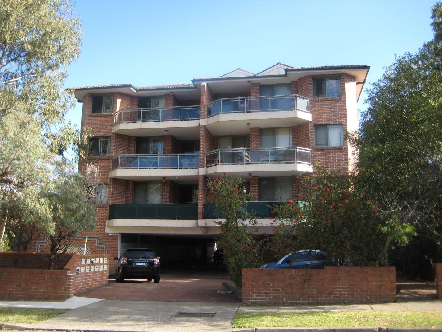 2 bedrooms Apartment / Unit / Flat in 4/37 Early Street PARRAMATTA NSW, 2150