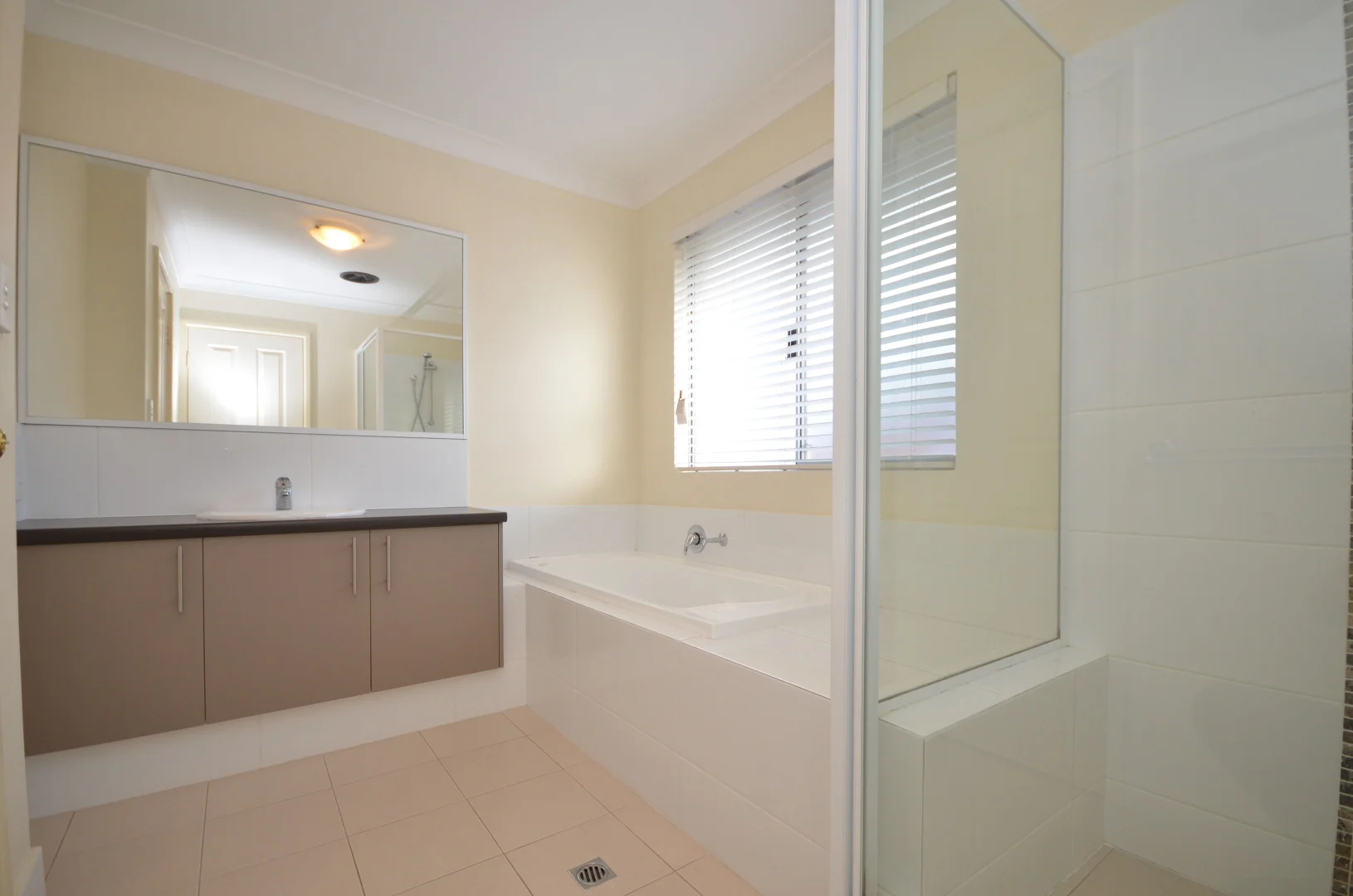 Additional image 18 of 3/386 Belgravia Street, Cloverdale WA 6105