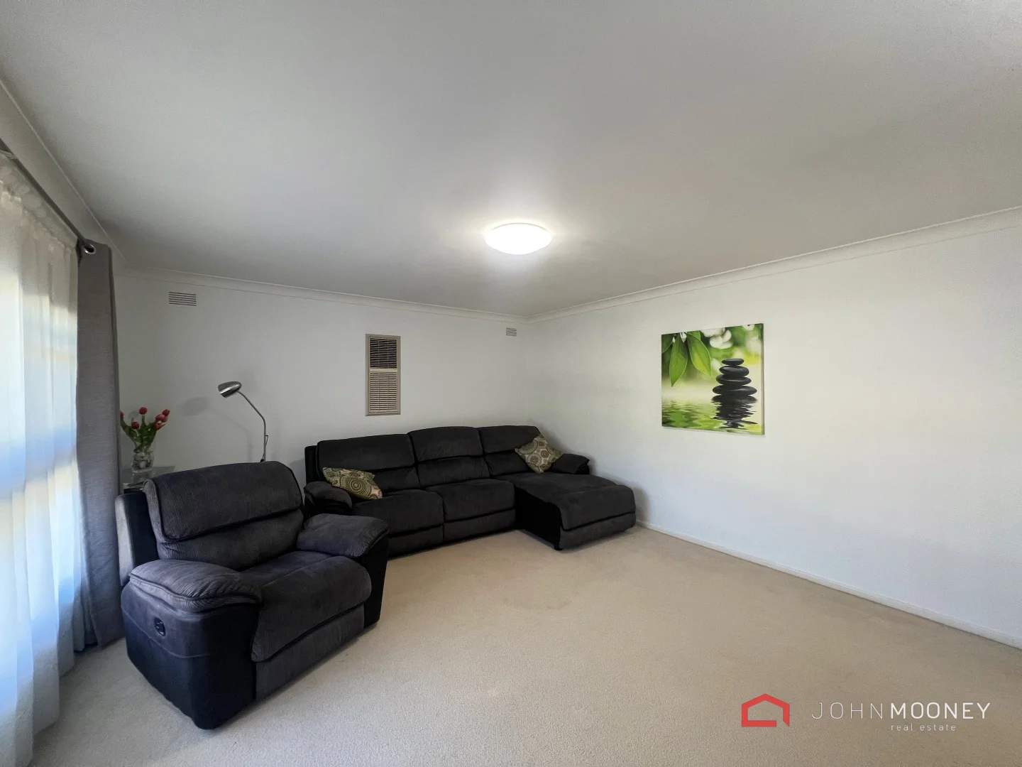 Additional image 4 of 19 Norfolk Avenue, Lake Albert NSW 2650