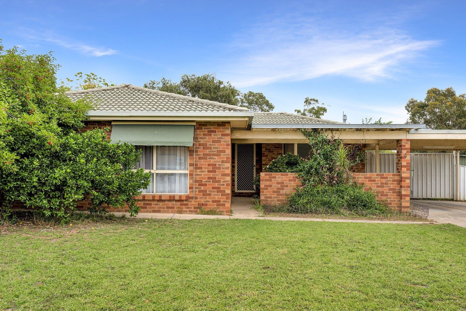 4 Lockett Place, Tolland NSW 2650, Image 0