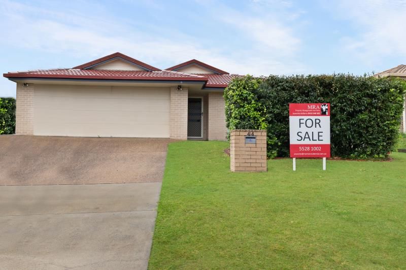 4 bedrooms House in 44 Benham Avenue KALLANGUR QLD, 4503