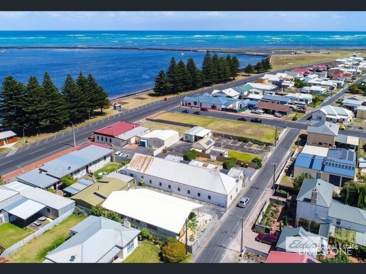 59 Sea Parade, Port Macdonnell SA 5291 House For Rent Domain