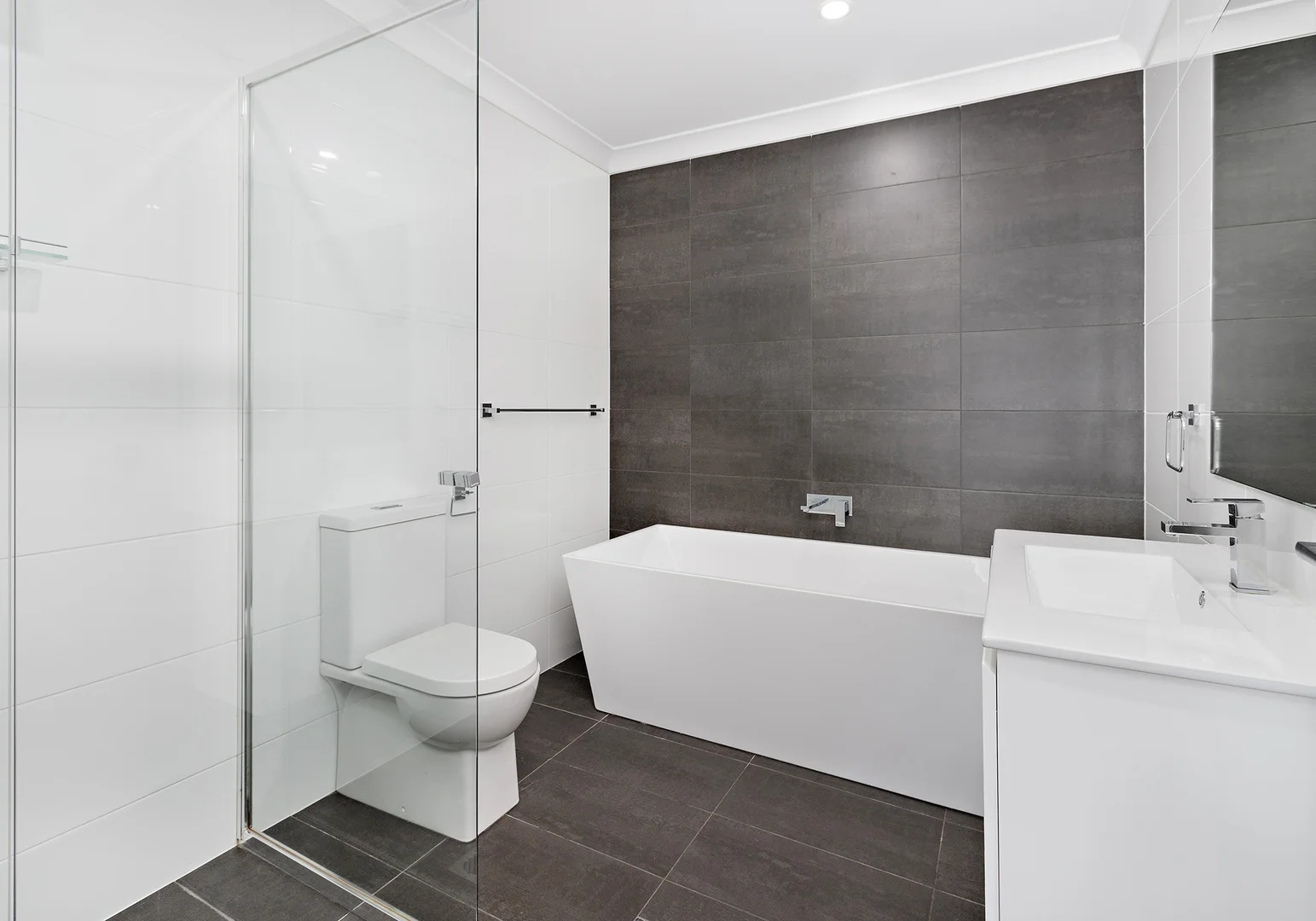 Additional image 5 of 3/12-14 Nepean Place, Albion Park NSW 2527