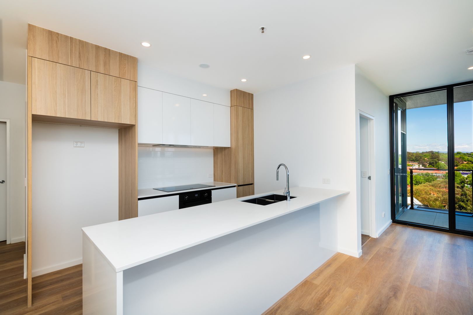 99/5 Light Street, Griffith ACT 2603, Image 2