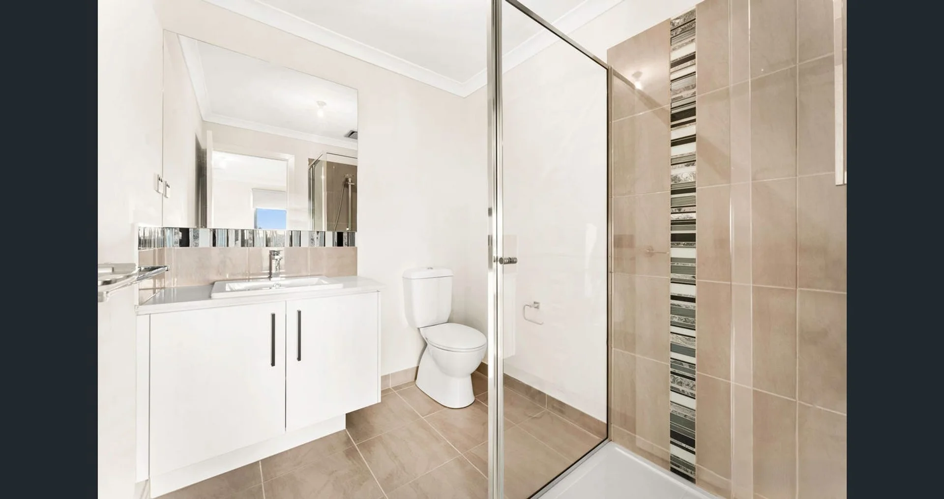 Additional image 8 of 27 Orleana Way, Clyde North VIC 3978