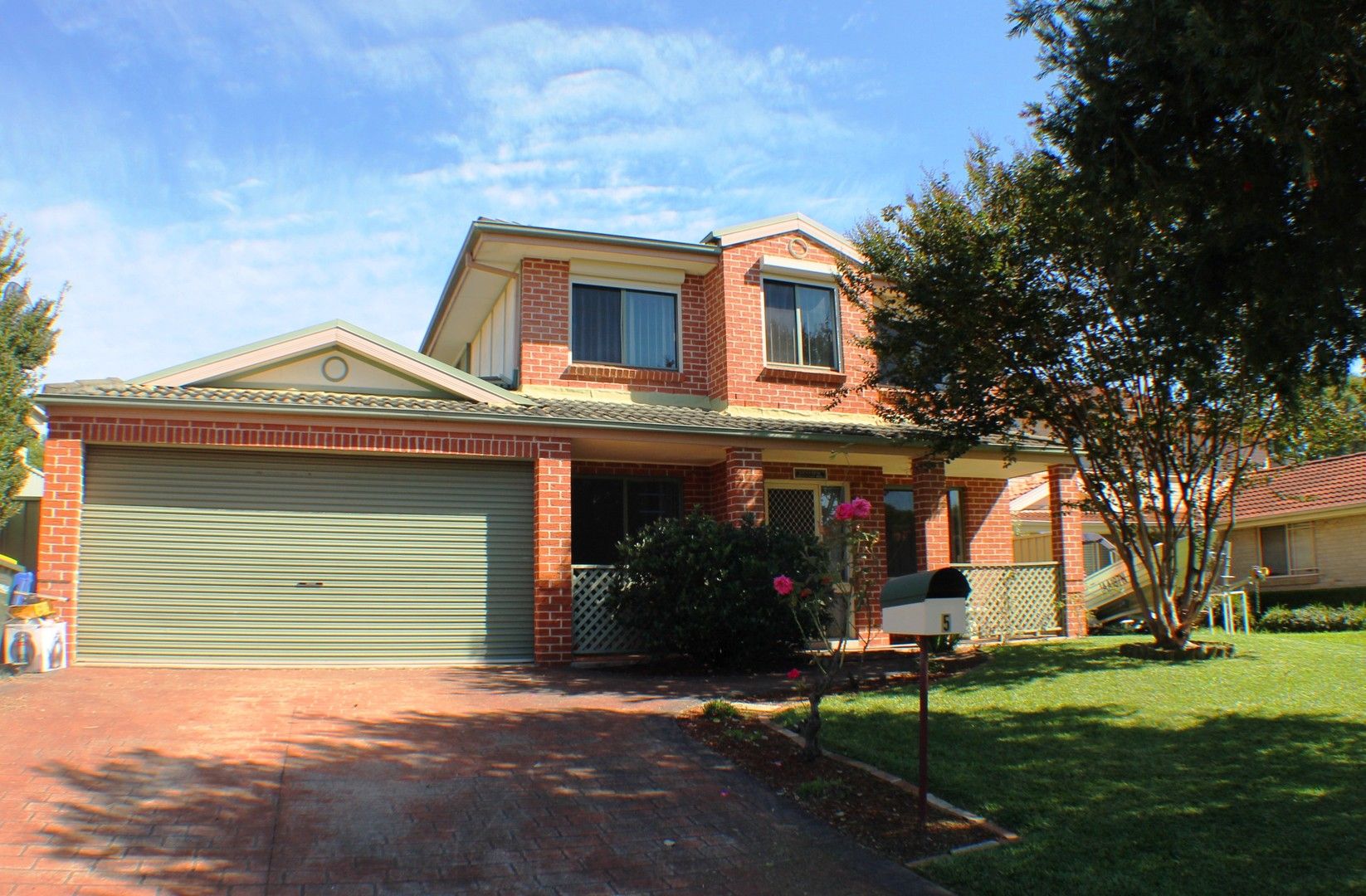 4 bedrooms House in 5 Rebecca Court ROUSE HILL NSW, 2155