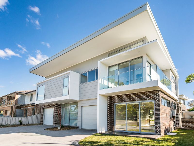 4 bedrooms Semi-Detached in 123B Kiora Road MIRANDA NSW, 2228