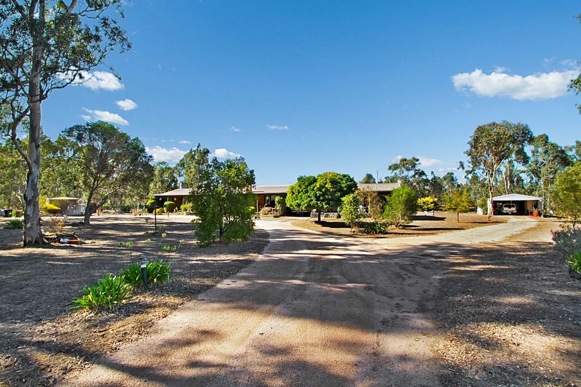 464-466 Warrowitue-Forest Road, Heathcote VIC 3523