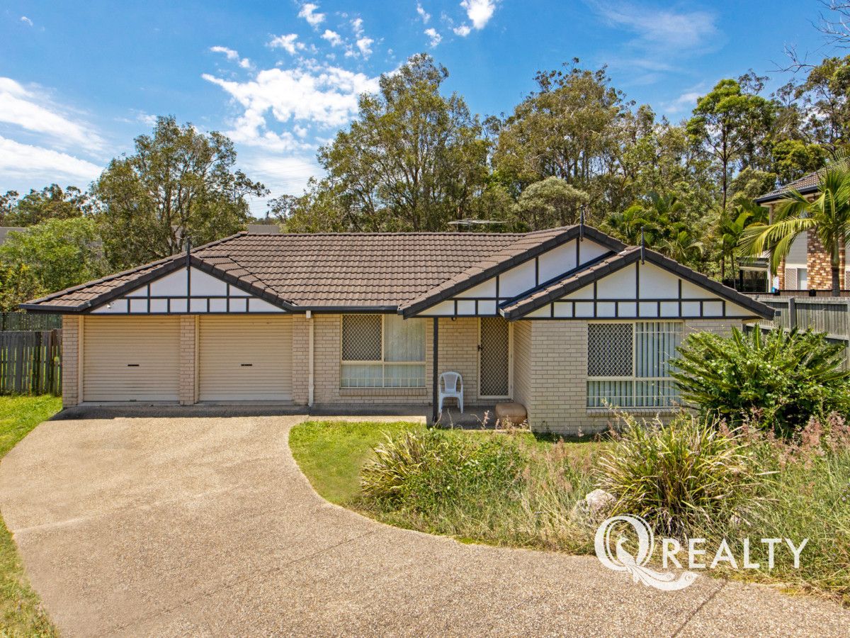 4 bedrooms House in 70 Paddington Crescent STRETTON QLD, 4116