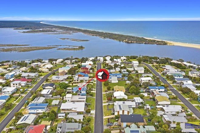 Picture of 17 Hillcrest Way, LAKE TYERS BEACH VIC 3909