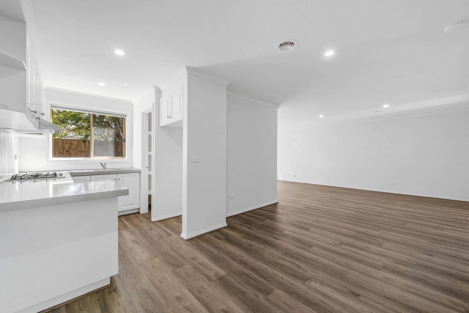 3/23 Stockdale Avenue, Clayton VIC 3168, Image 2