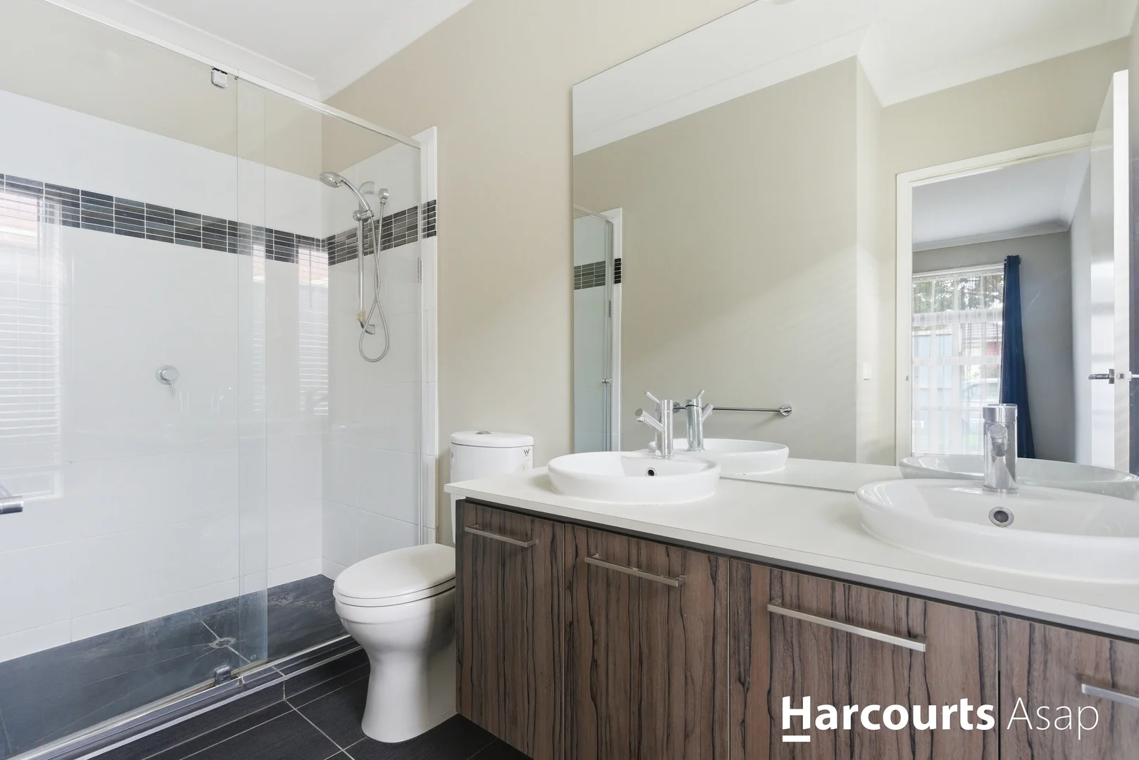 Additional image 7 of 33 Ventasso Street, Clyde North VIC 3978