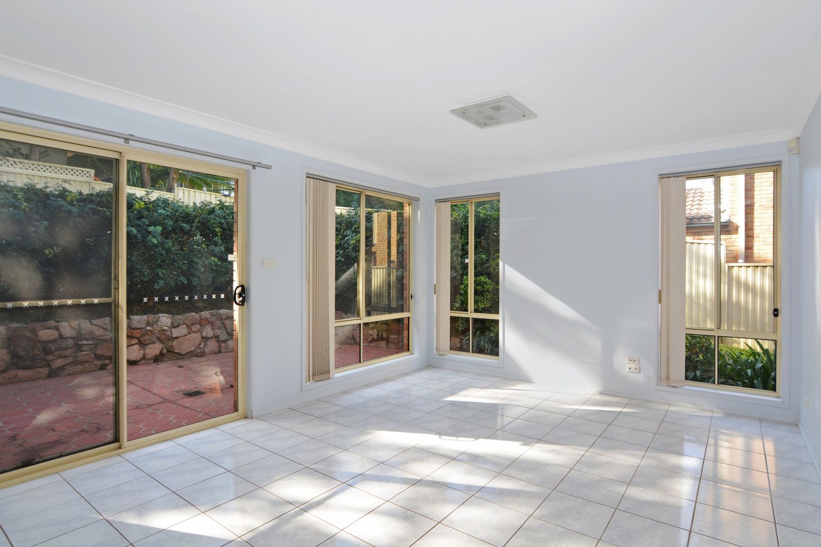 64 Bannister Drive, Erina NSW 2250, Image 2