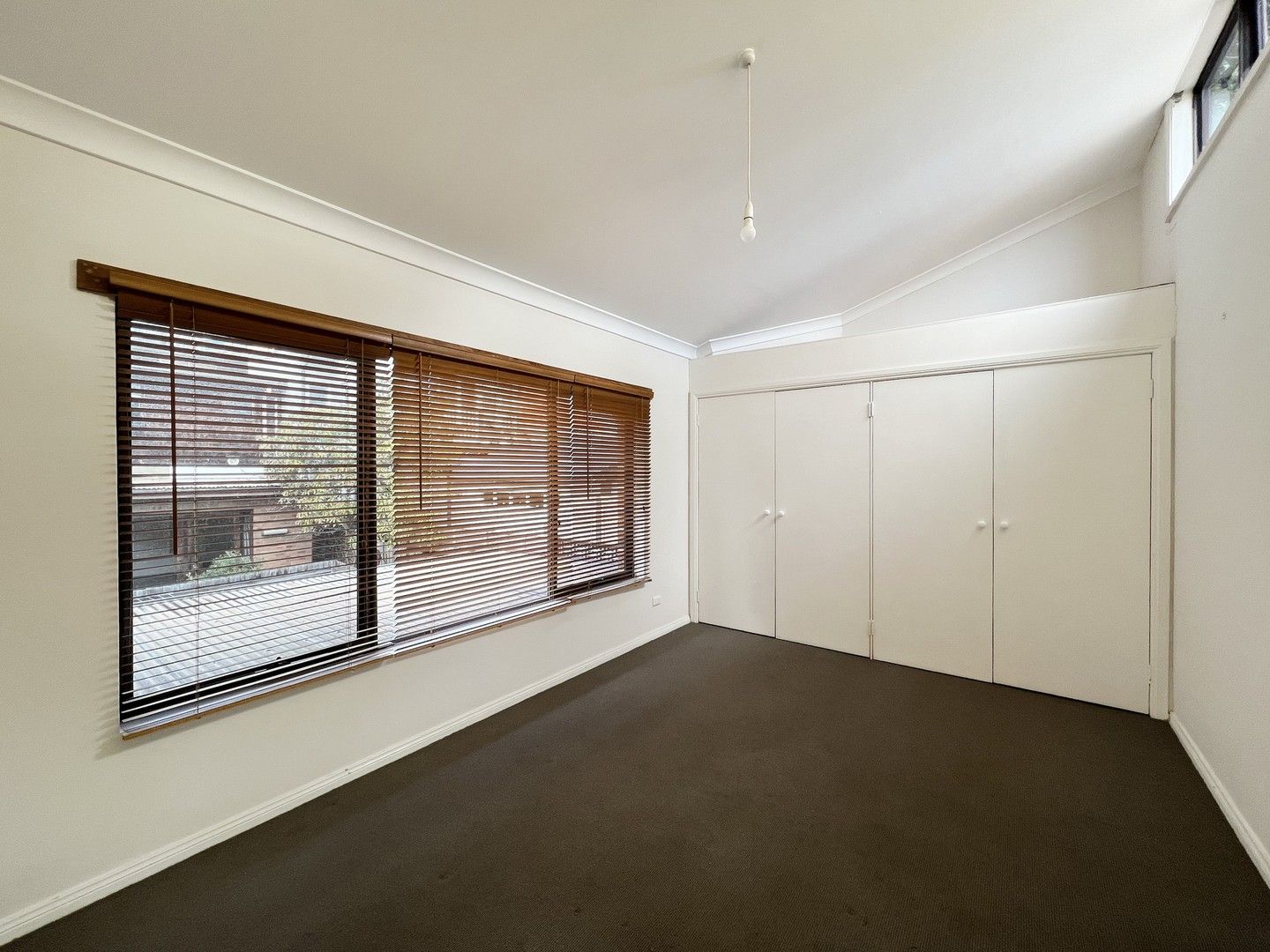 3 bedrooms House in 26 Hayberry Ln CROWS NEST NSW, 2065